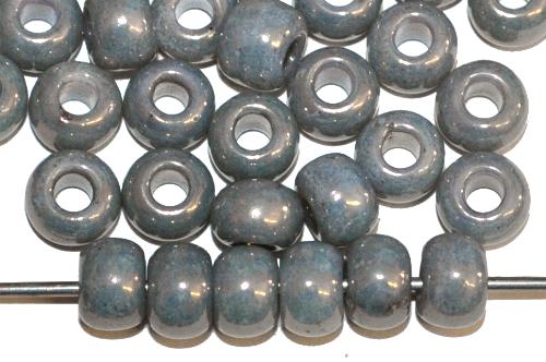 Rocailles von Ornella Preciosa Tschechien,
 Alabasterglas grau mit lüster
