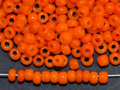 Rocailles ( Ponybeads ) um 1930 in Böhmen hergestellt, 
 orange opak