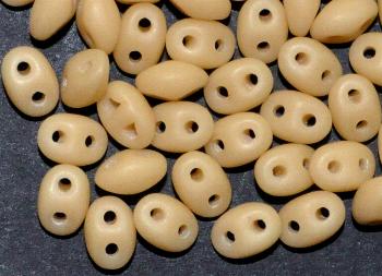 Twin Beads
 von Ornella Preciosa Tschechien
 sand opak mattiert ( frostet )