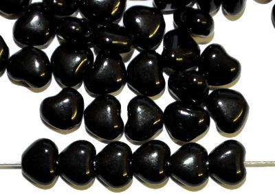 Glasperlen Herzen, schwarze opak, hergestellt in Gablonz / Böhmen