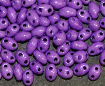 Twin Beads
 von Ornella Preciosa Tschechien
 violett