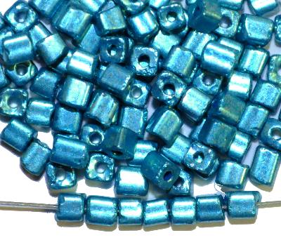 2-cut beads von Preciosa Ornella Tschechien, metallic türkisblau, Würfelform