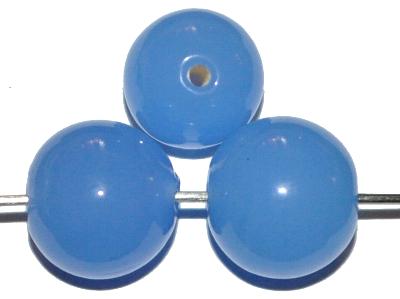 Wickelglasperle, Alabasterglas hellblau,
 in den 1930/1940 Jahren in Gablonz/Böhmen von Hand gefertigt