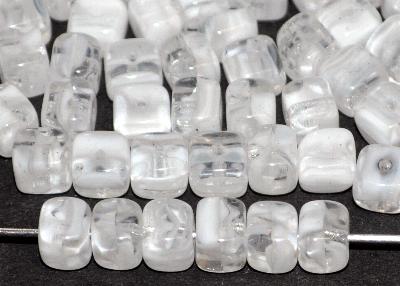 Glasperlen Würfel
 weiß kristall,
 hergestellt in Gablonz