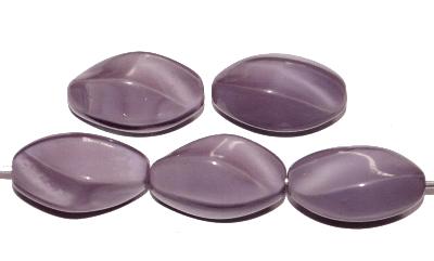 Glasperlen getwistet,
 Perlettglas violett,
 hergestellt in Gablonz / Tschechien