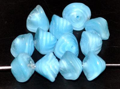 Glasperlen Muscheln Perlettglas türkisblau, hergestellt in Gablonz / Tschechien