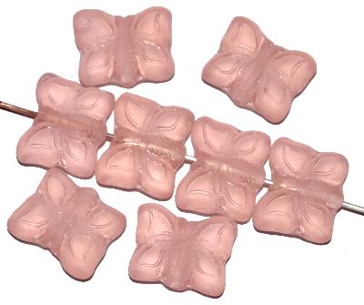 Glasperlen Schmetterlinge rosa transp. mattiert, Vorder-und Rückseite geprägt, hergestellt in Gablonz / Tschechien