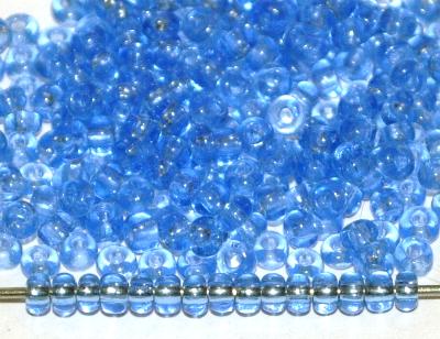 Rocailles ( Ponybeads ) um 1920 in Gablonz /Böhmen hergestellt hellblau transp.,