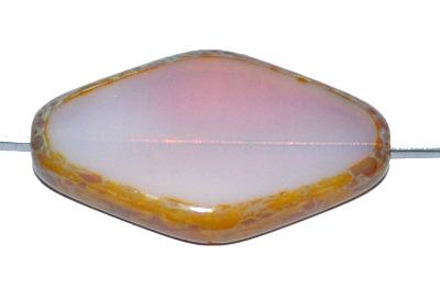 Glasperlen / Table Cut Beads, Raute, geschliffen Opalglas smokyrose, Rand mit picasso finish, hergestellt in Gablonz Tschechien