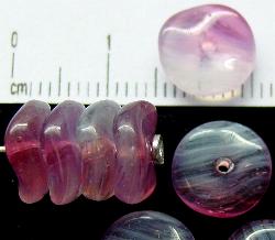 Glasperlen Scheibe gewellt  violett marmoriert, hergestellt in Gablonz / Tschechien