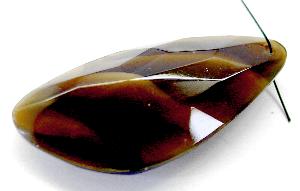 von Hand geschliffener, feuerpoliert Glasanhänger, um 1950/60 in Gablonz/Böhmen hergestellt,