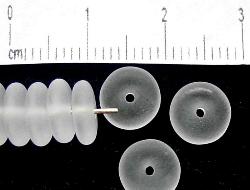 Glasperlen Linsen
 kristall mattiert,
 hergestellt in Gablonz / Tschechien